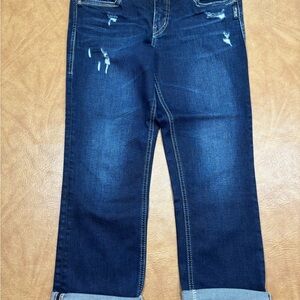 Silver Suki Capris. Women's Dark Blue Distressed Capri Jeans.